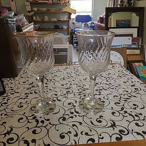 Optic Swirl Glasses